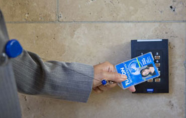 accessControl-global